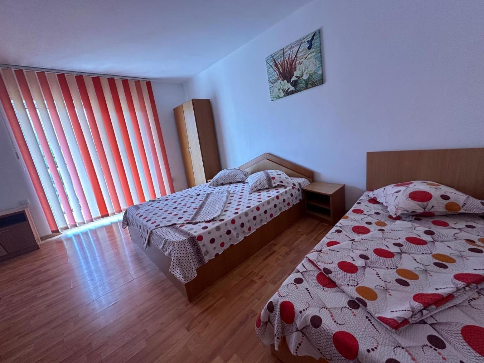 Vila Lucy Costinesti Hotel Buitenkant foto
